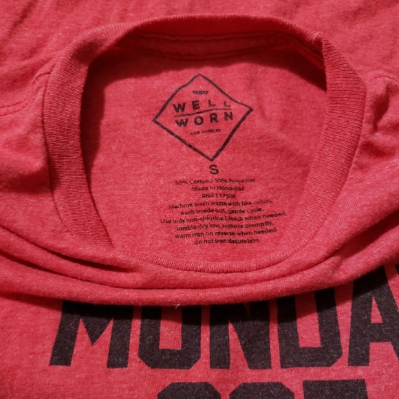 Well Worn Mondays Got Me Like Small womens - Picture 4 of 4